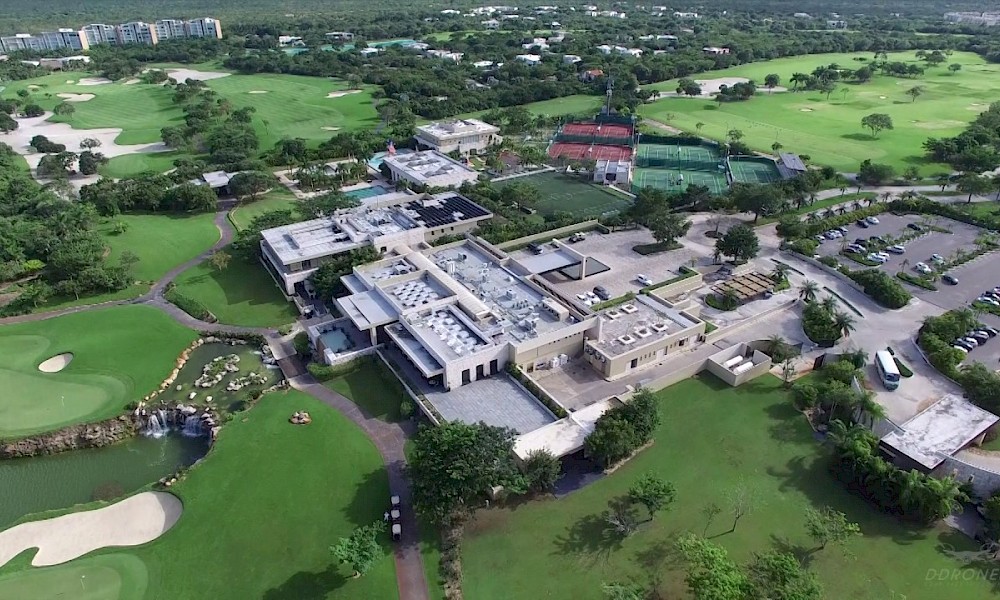 Country Club