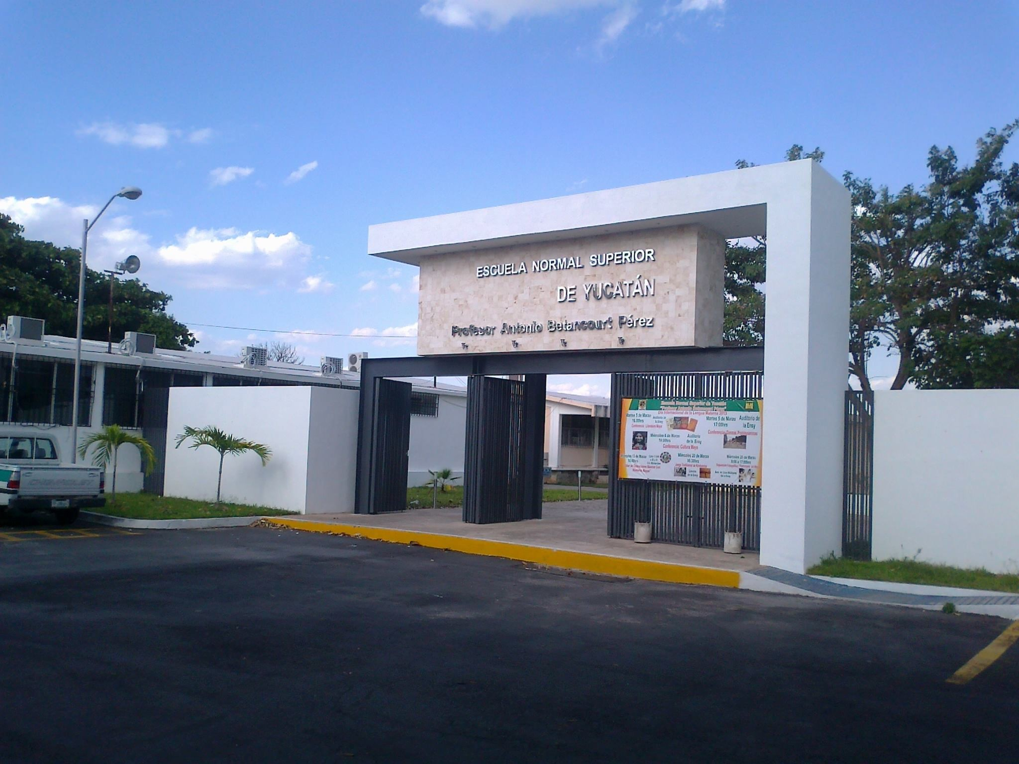Escuela Normal Superior del Estado